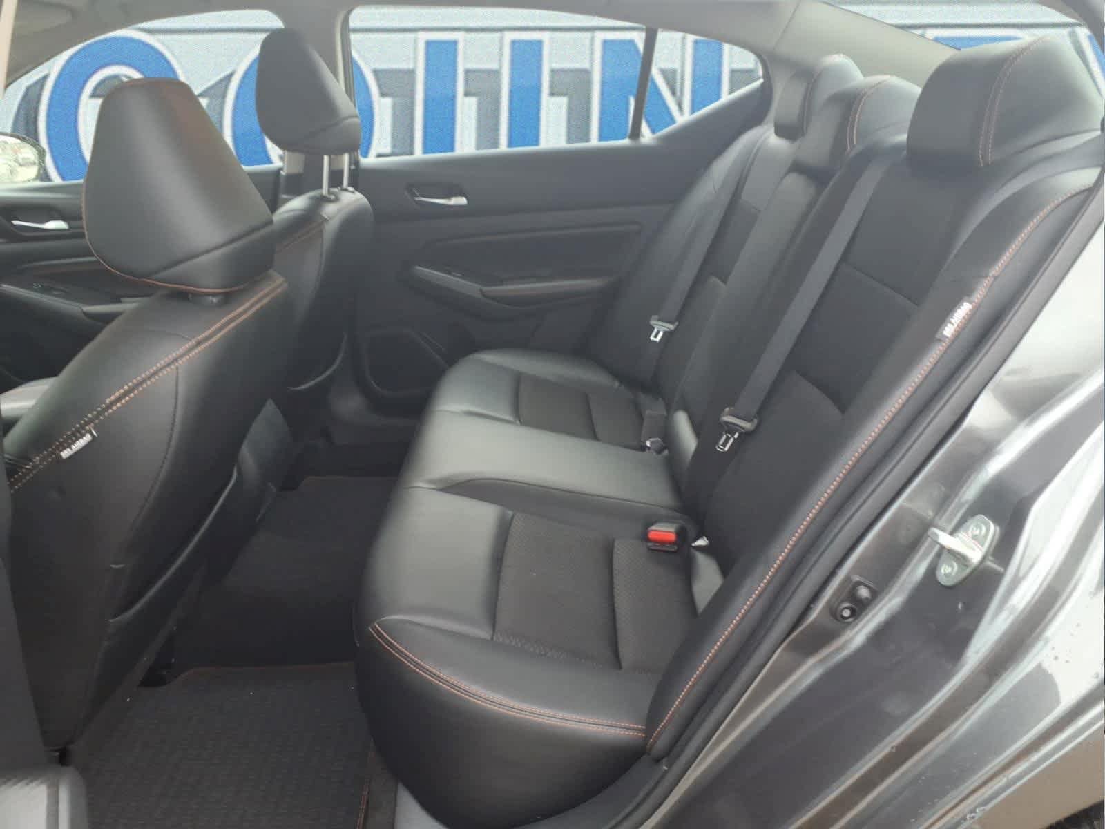 Used 2021 Nissan Altima 2.5 SR FWD image 13