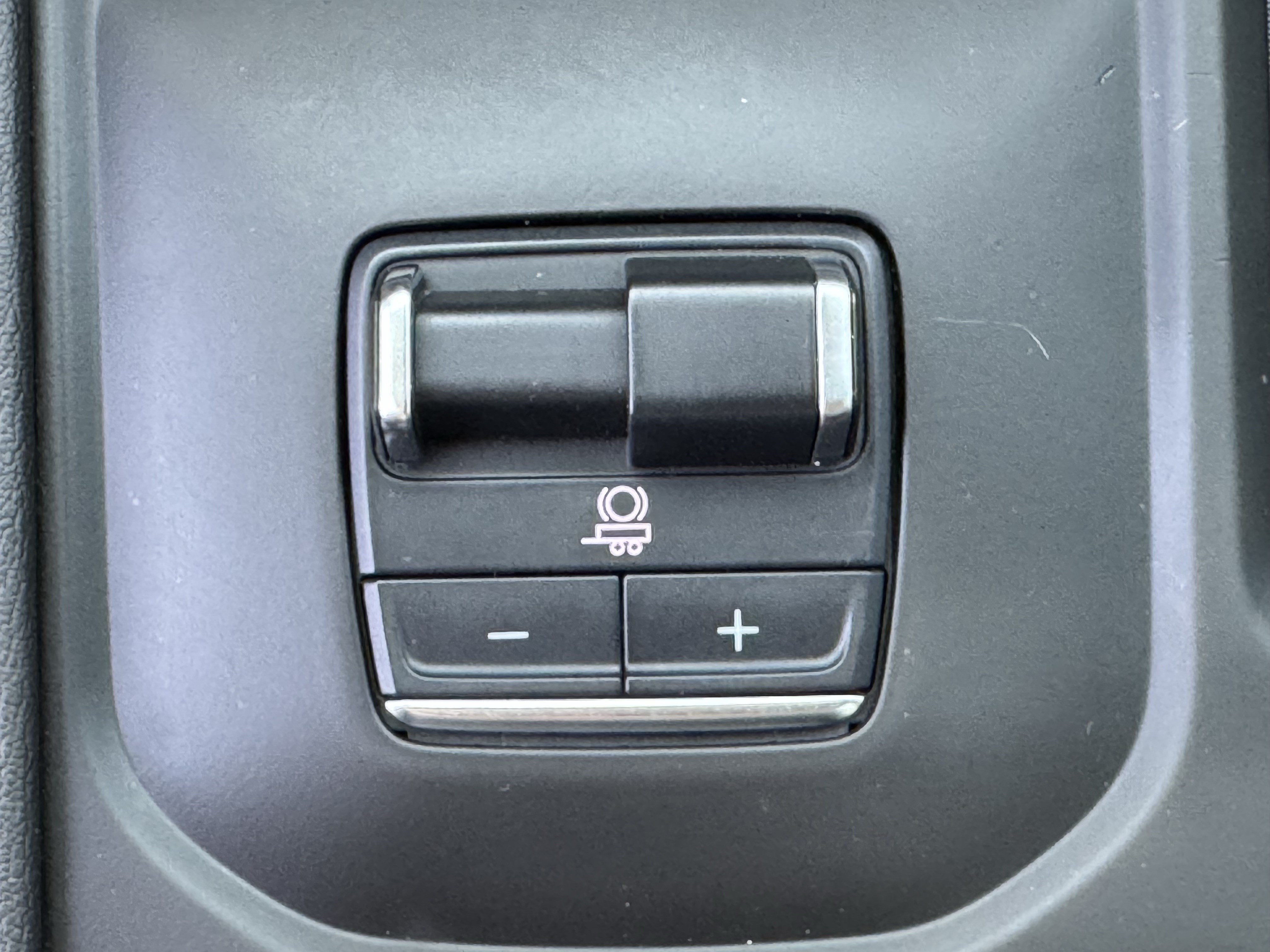 Used 2025 GMC Sierra 2500 Denali AWD/4WD image 21