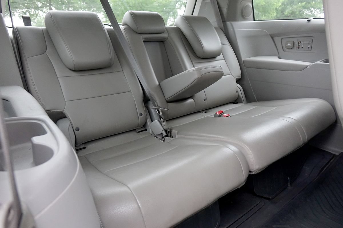 Used 2012 Honda Odyssey Touring image 12