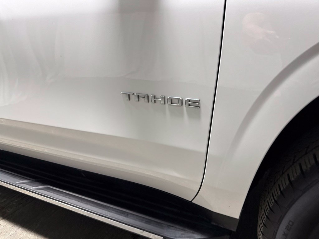 Used 2021 Chevrolet Tahoe LT w/ LT Signature Plus Package RWD image 9