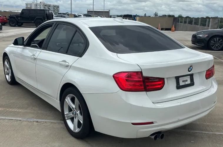 Used 2012 BMW 328i 328i Sedan 4D image 3