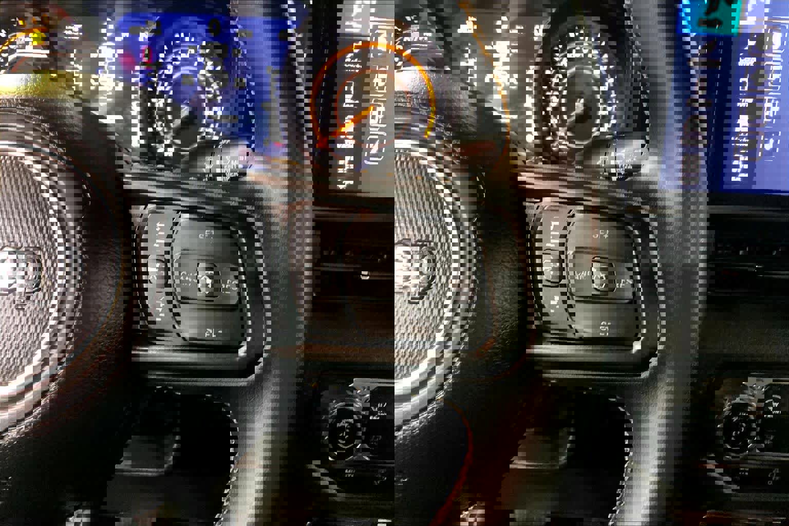 Used 2024 Jeep Wrangler Sport S image 25