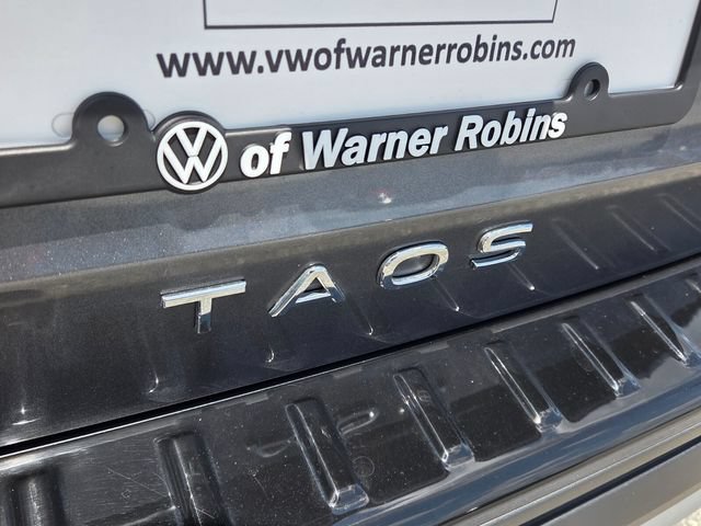 Used 2025 Volkswagen Taos S FWD image 11