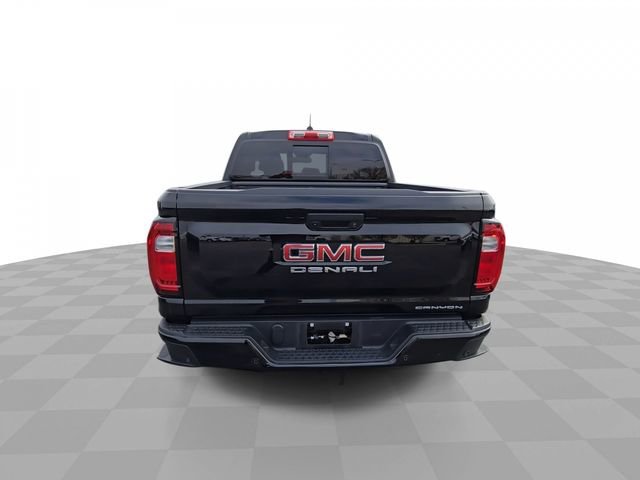 Used 2023 GMC Canyon Denali image 7