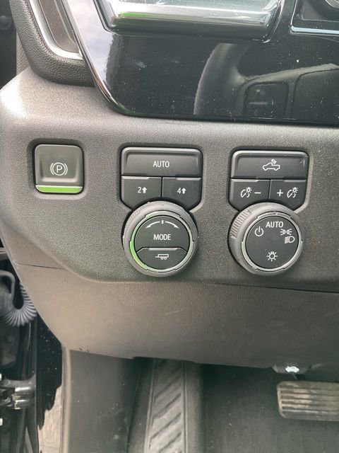 Used 2024 Chevrolet Silverado 1500 LT image 32