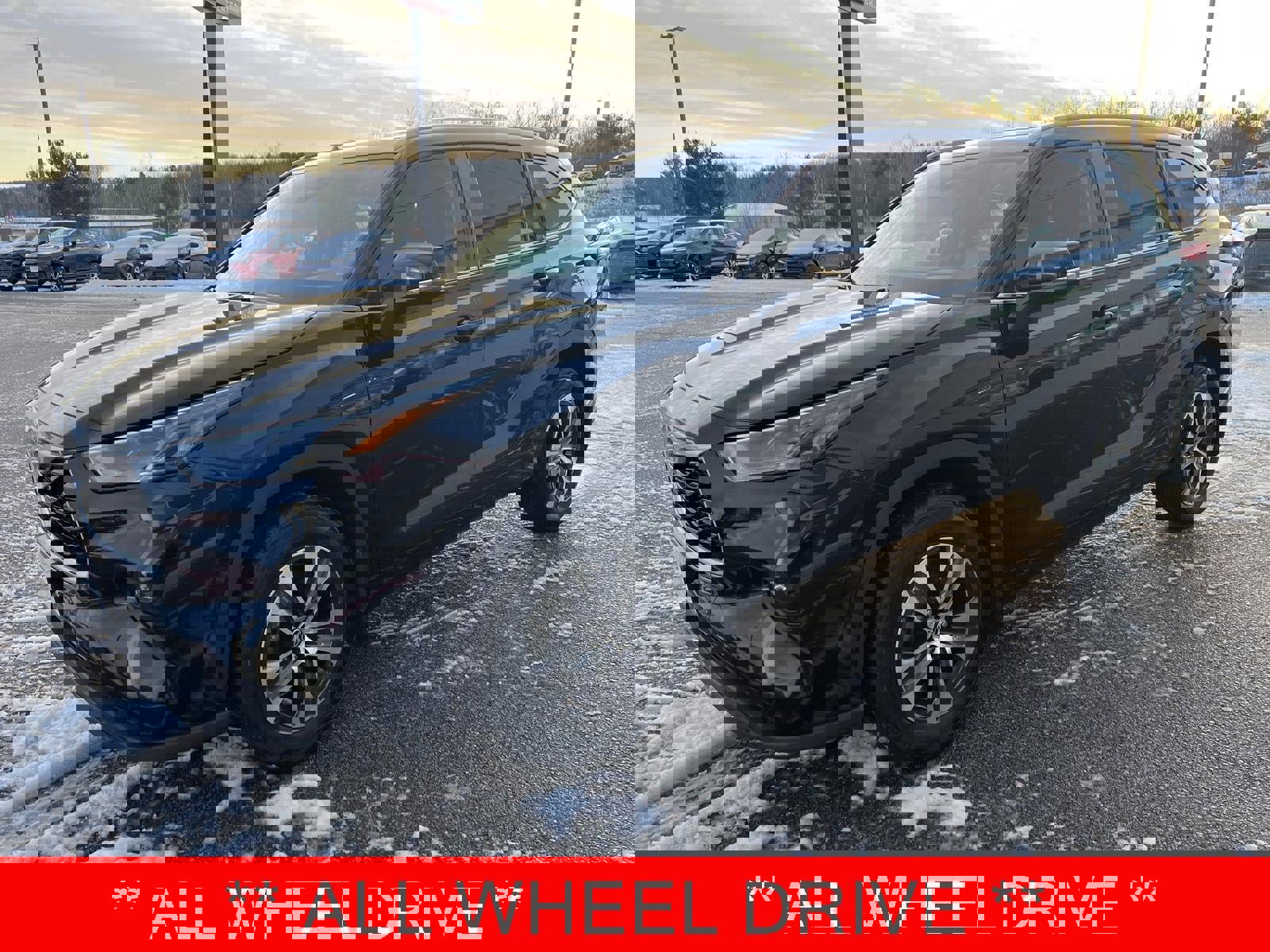 Certified 2023 Toyota Highlander XLE image 5