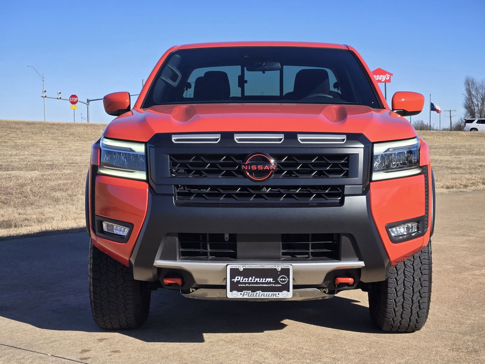 Used 2025 Nissan Frontier PRO-4X image 6