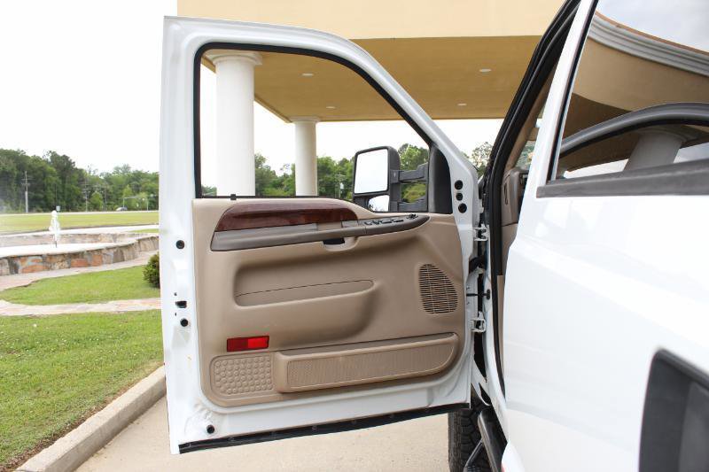 Used 2004 Ford F250 XLT AWD/4WD image 27