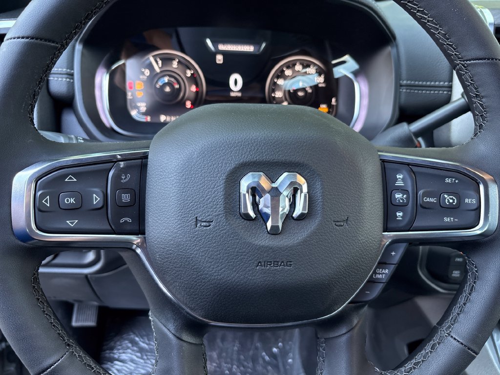 New 2025 RAM 3500 Laramie AWD/4WD image 25