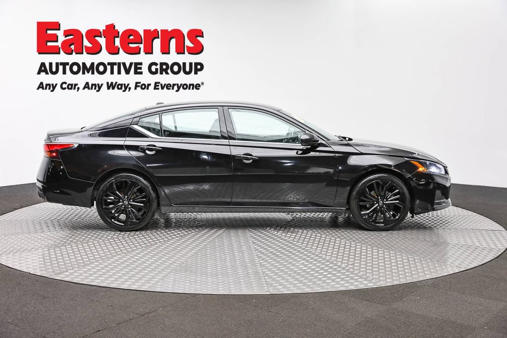 Used 2024 Nissan Altima 2.5 SR FWD image 4