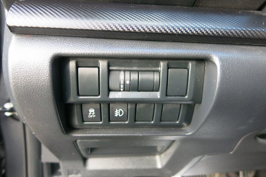 Used 2019 Subaru Crosstrek 2.0i image 22