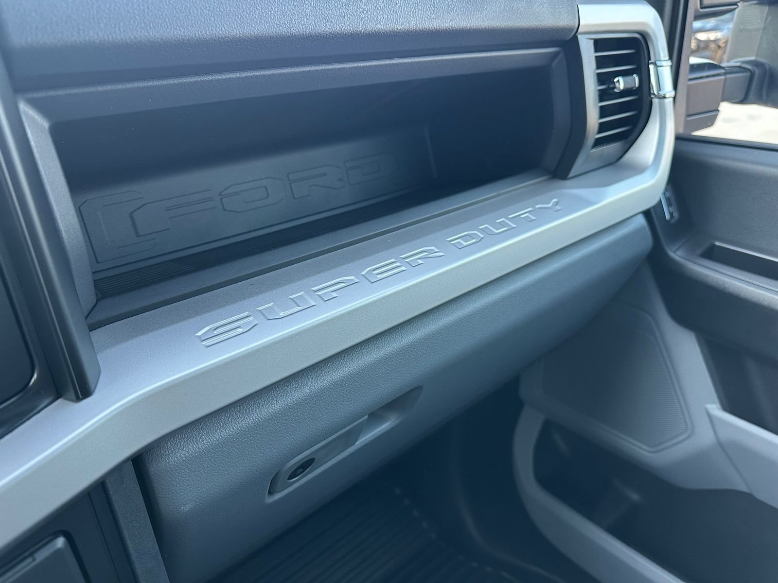 New 2025 Ford F450 XL RWD image 45