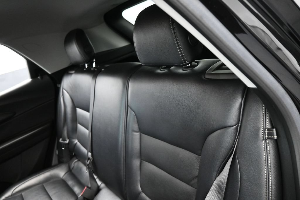 Used 2024 Chevrolet TrailBlazer LT w/ Driver Confidence Package FWD image 29