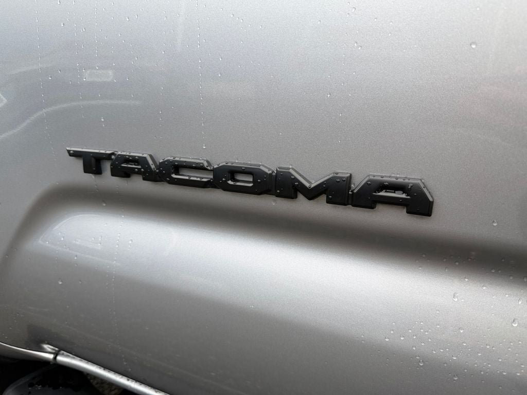 Used 2019 Toyota Tacoma TRD Off-Road AWD/4WD image 35