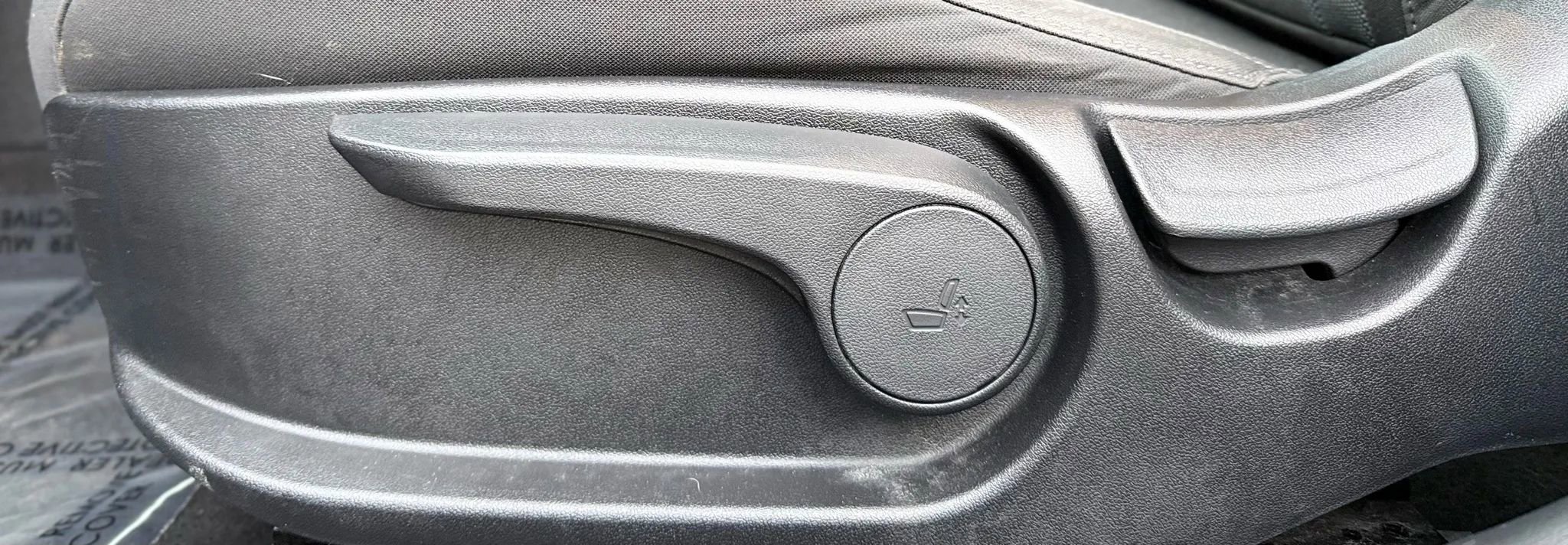 Used 2021 Hyundai Elantra SE w/ Cargo Package image 23