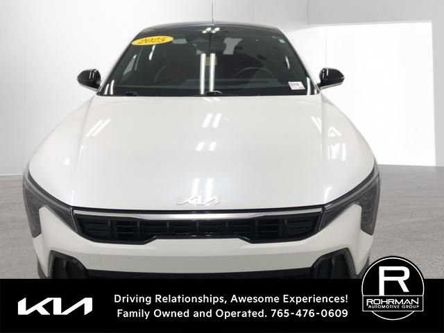 Used 2025 Kia K4 GT-Line w/ GT-Line Premium Package FWD image 11
