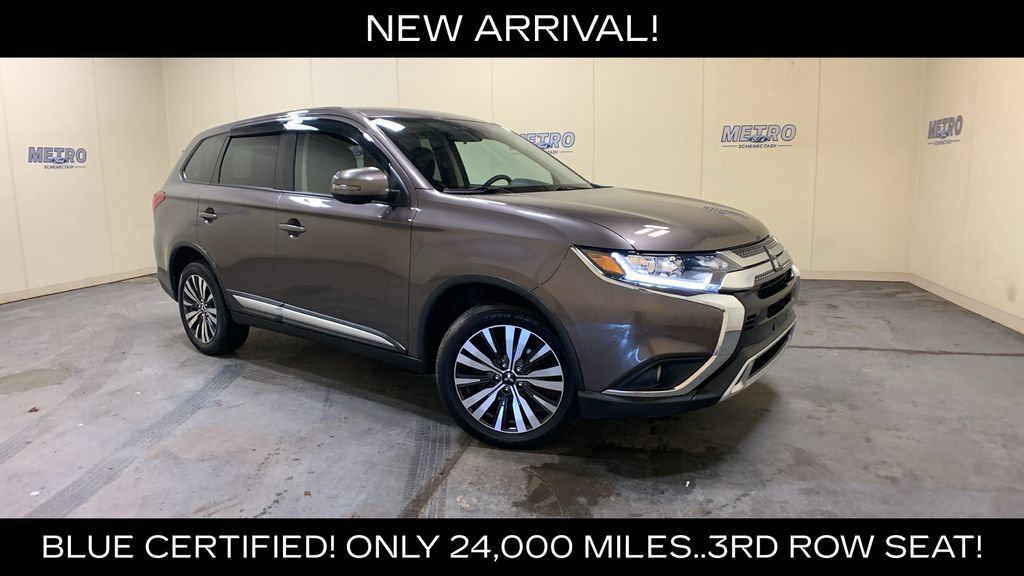 Used 2019 Mitsubishi Outlander SE AWD/4WD image 1