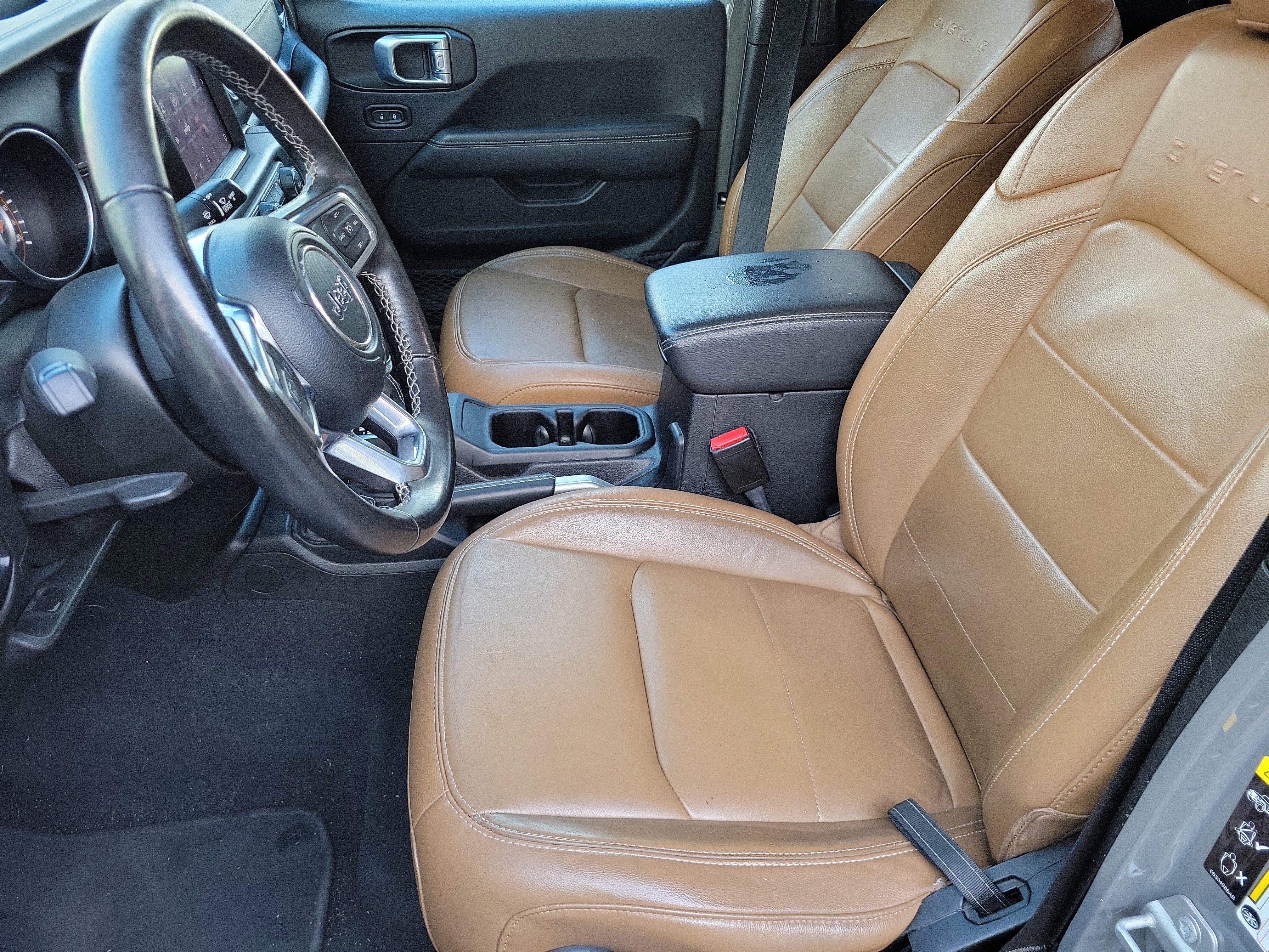 Used 2021 Jeep Gladiator Overland w/ Popular Equipment Package AWD/4WD image 9