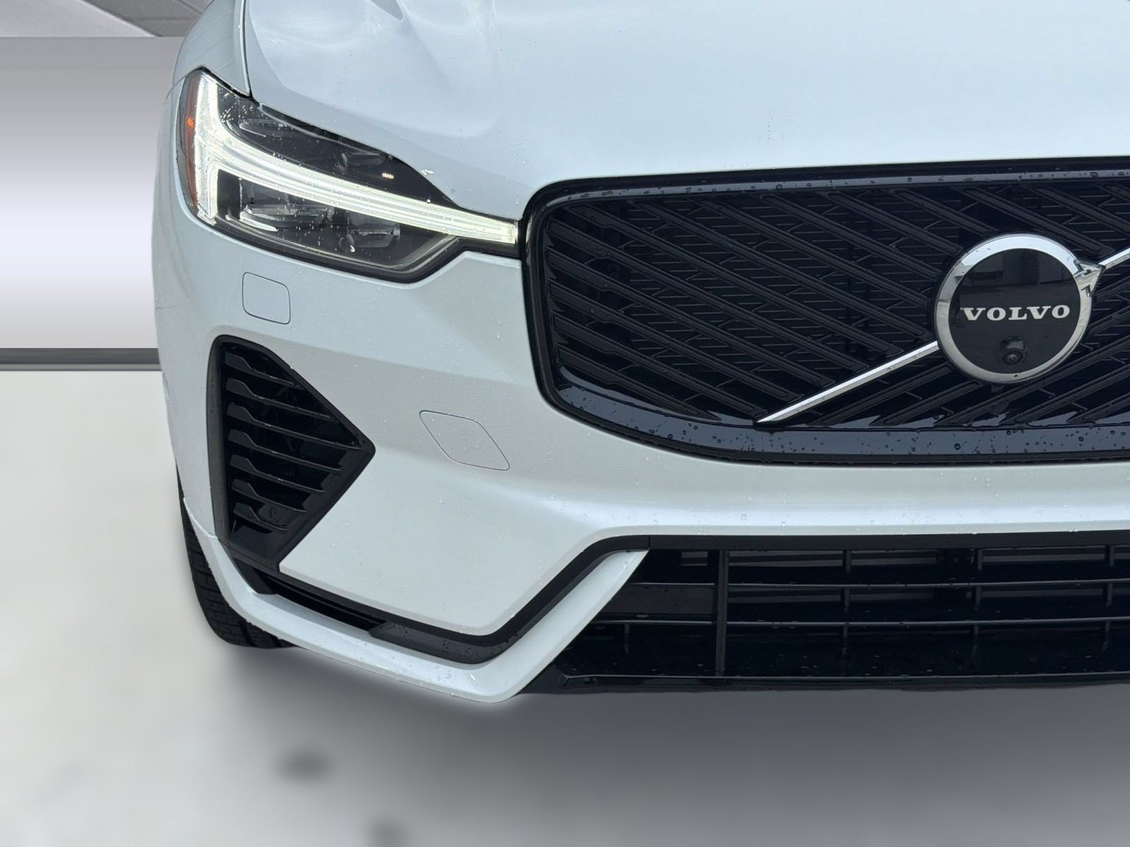 New 2026 Volvo XC60 T8 Ultra w/ Climate Package AWD/4WD image 29
