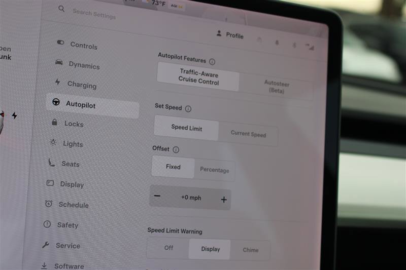 Used 2021 Tesla Model 3 Standard Range Plus image 16