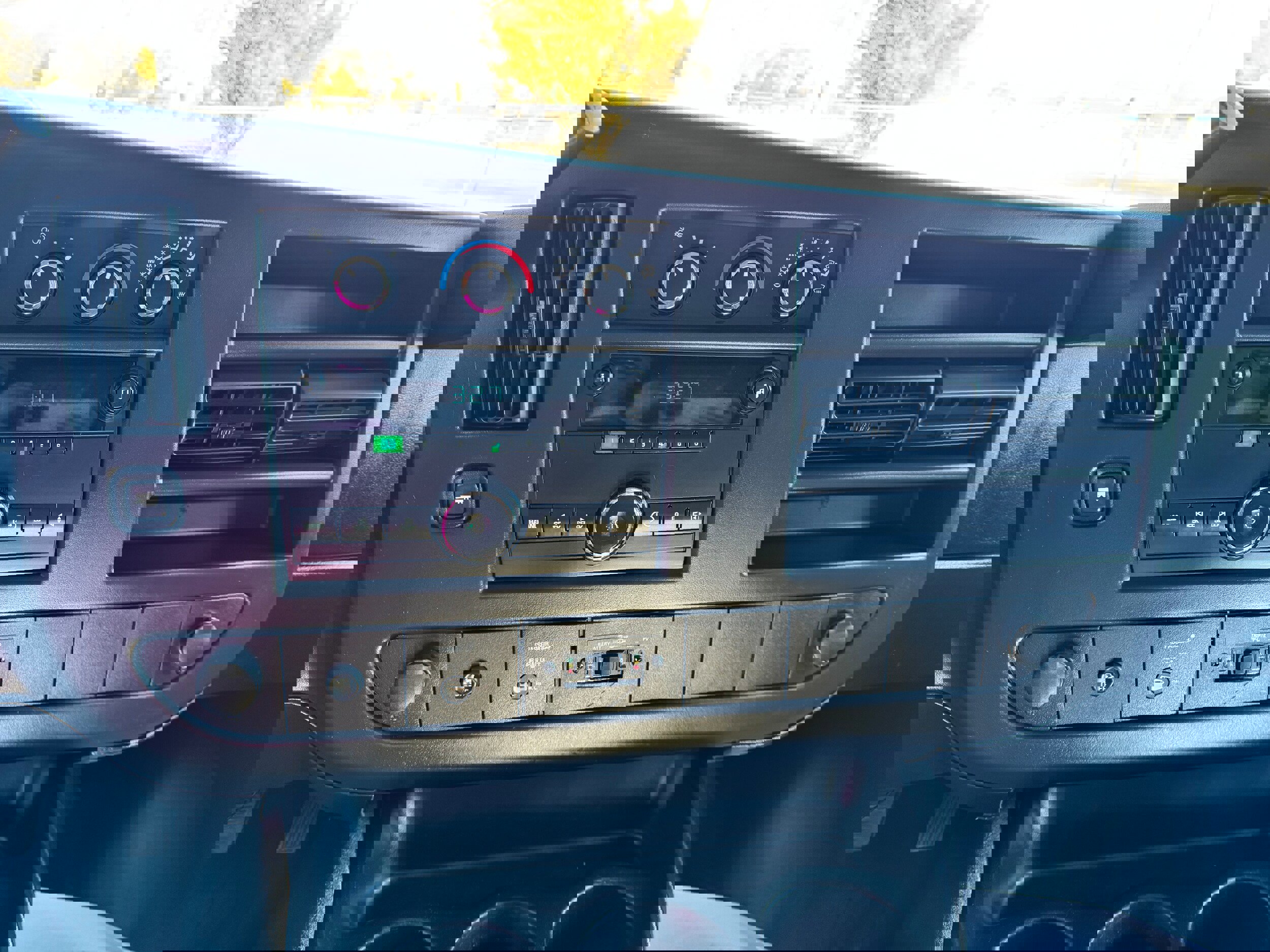 Used 2012 Chevrolet Express 3500 image 13