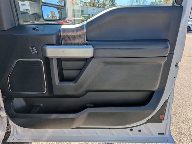 Used 2018 Ford F250 Lariat w/ Lariat Value Package image 46