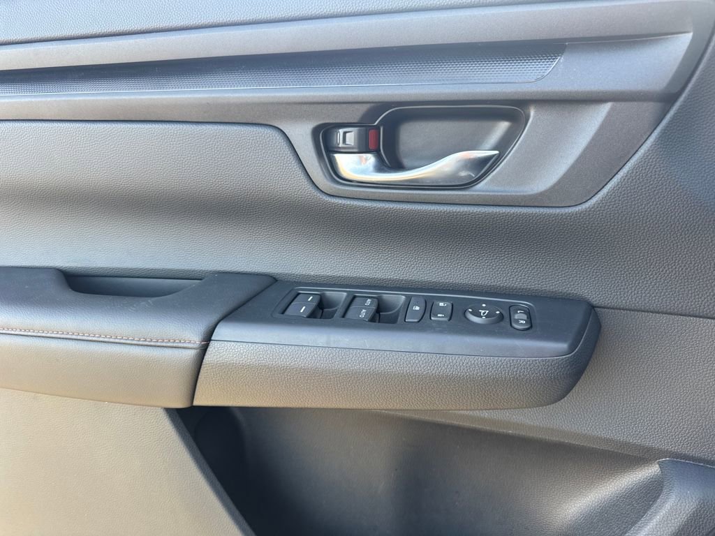 Used 2025 Honda CR-V Sport image 20
