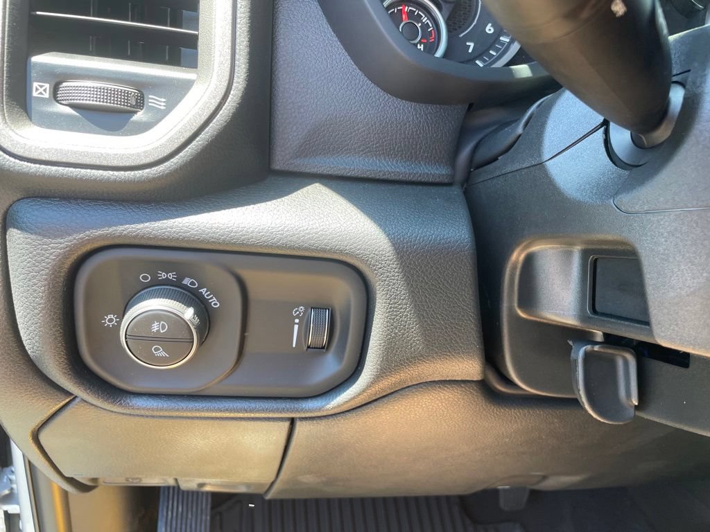 New 2026 RAM 3500 Tradesman AWD/4WD image 11