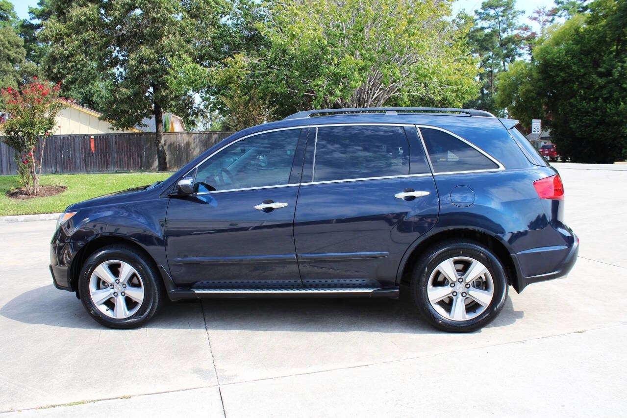 Used 2011 Acura MDX w/ Technology & Entertainment image 3