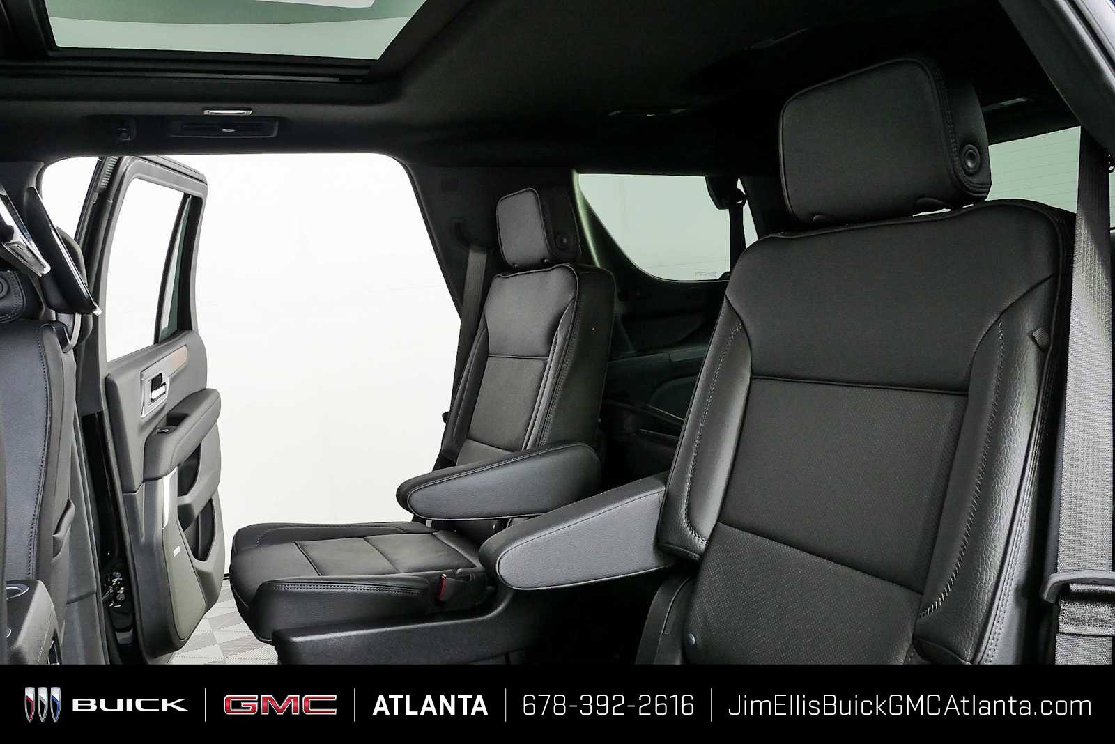 New 2026 GMC Yukon Denali w/ Denali Reserve Package AWD/4WD image 22