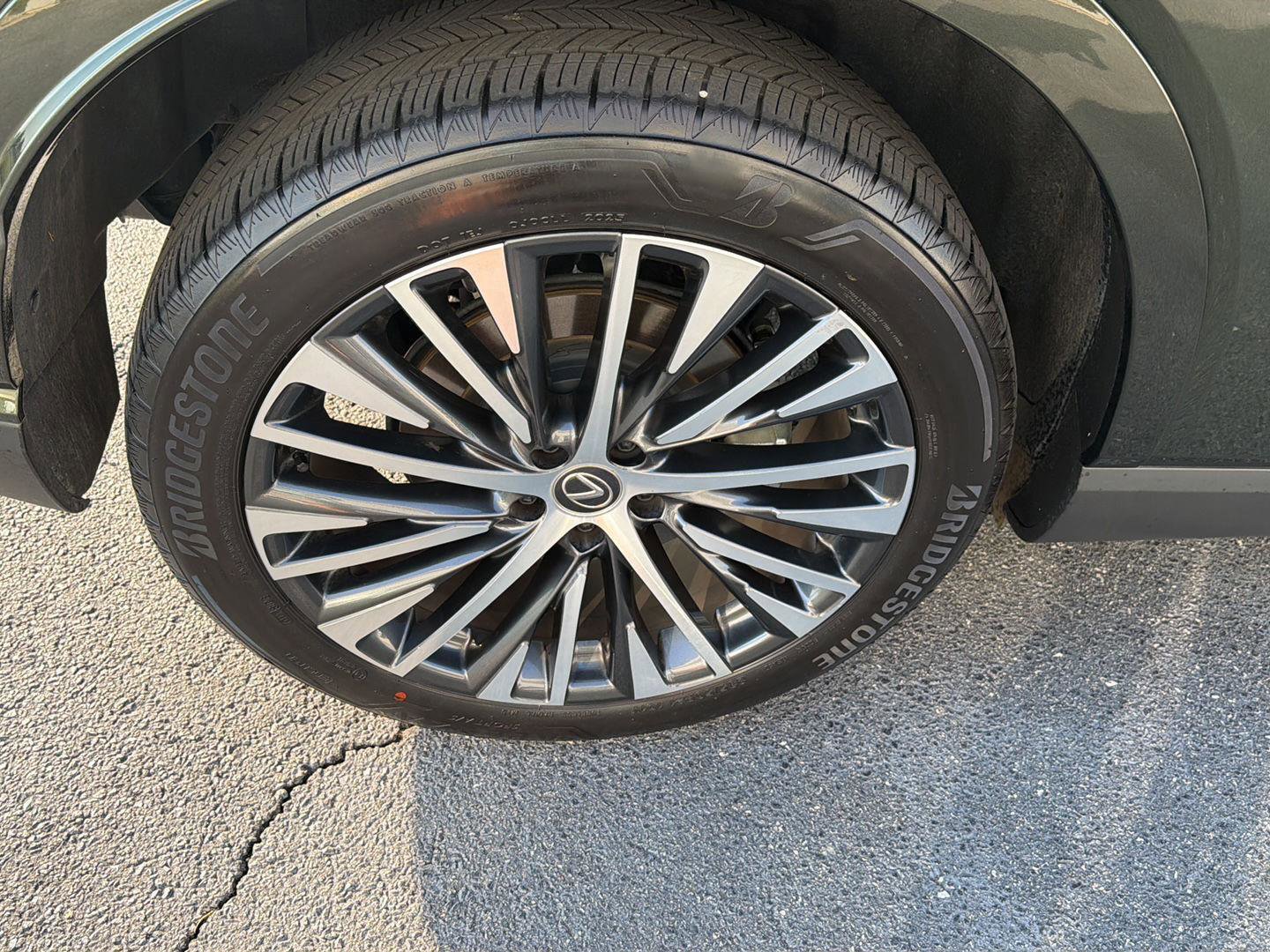 Certified 2025 Lexus RX 350 Premium Plus w/ Accessory Package (Z1) FWD image 39