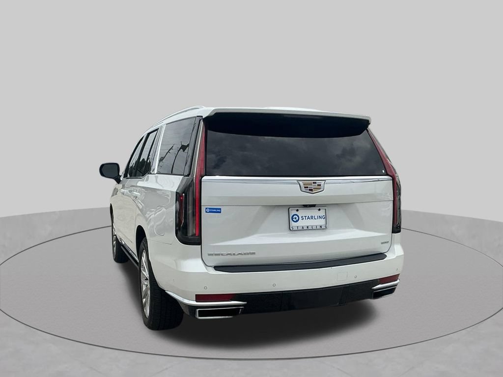 Used 2023 Cadillac Escalade Premium Luxury w/ Performance Package AWD/4WD image 13