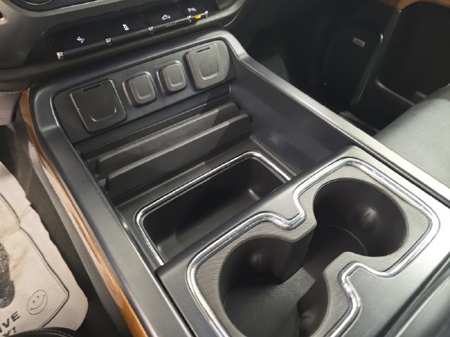 Used 2018 Chevrolet Silverado 1500 LTZ w/ Sport Package AWD/4WD image 28