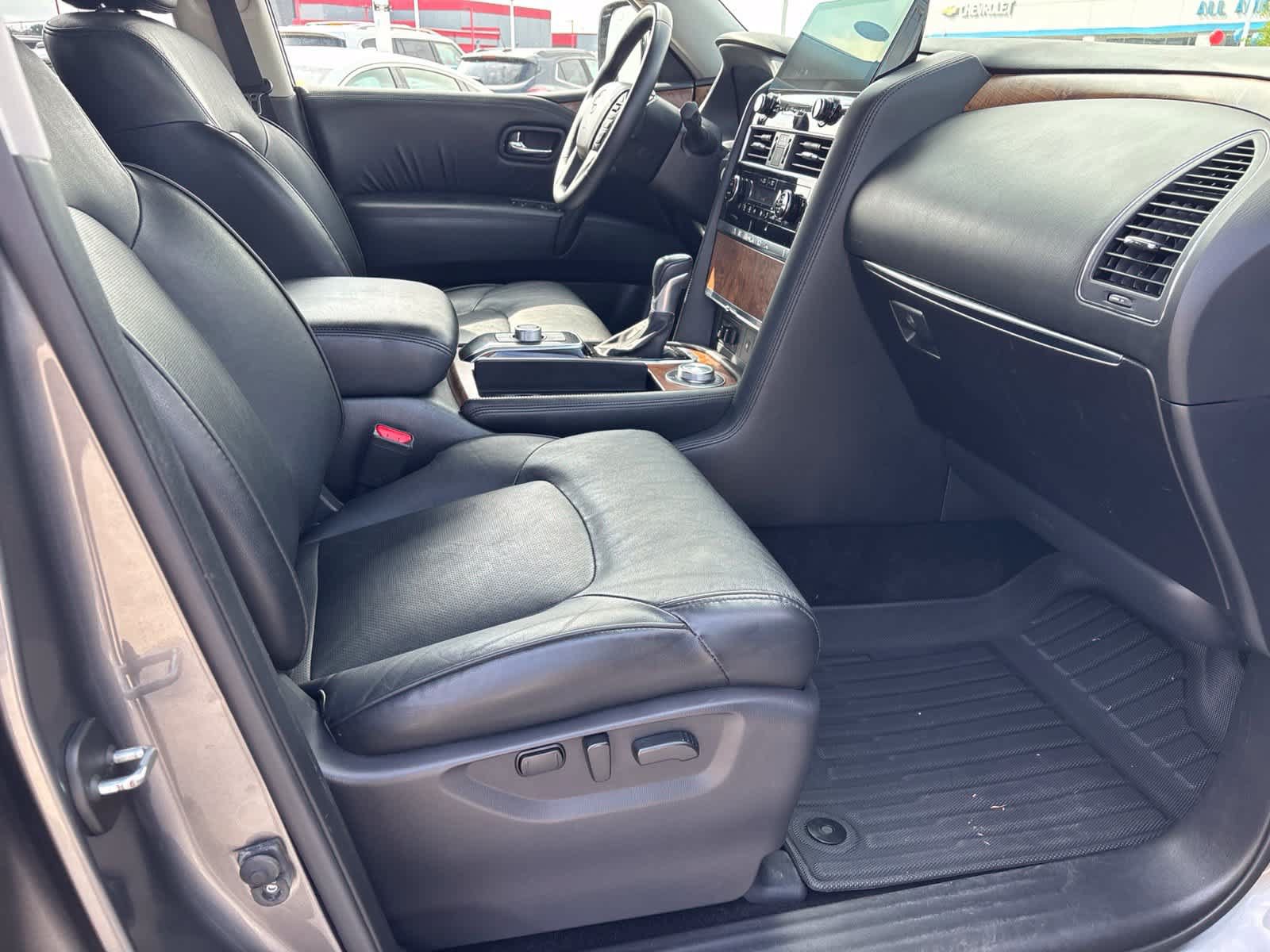Used 2023 Nissan Armada SL w/ Captain's Chairs Package AWD/4WD image 13