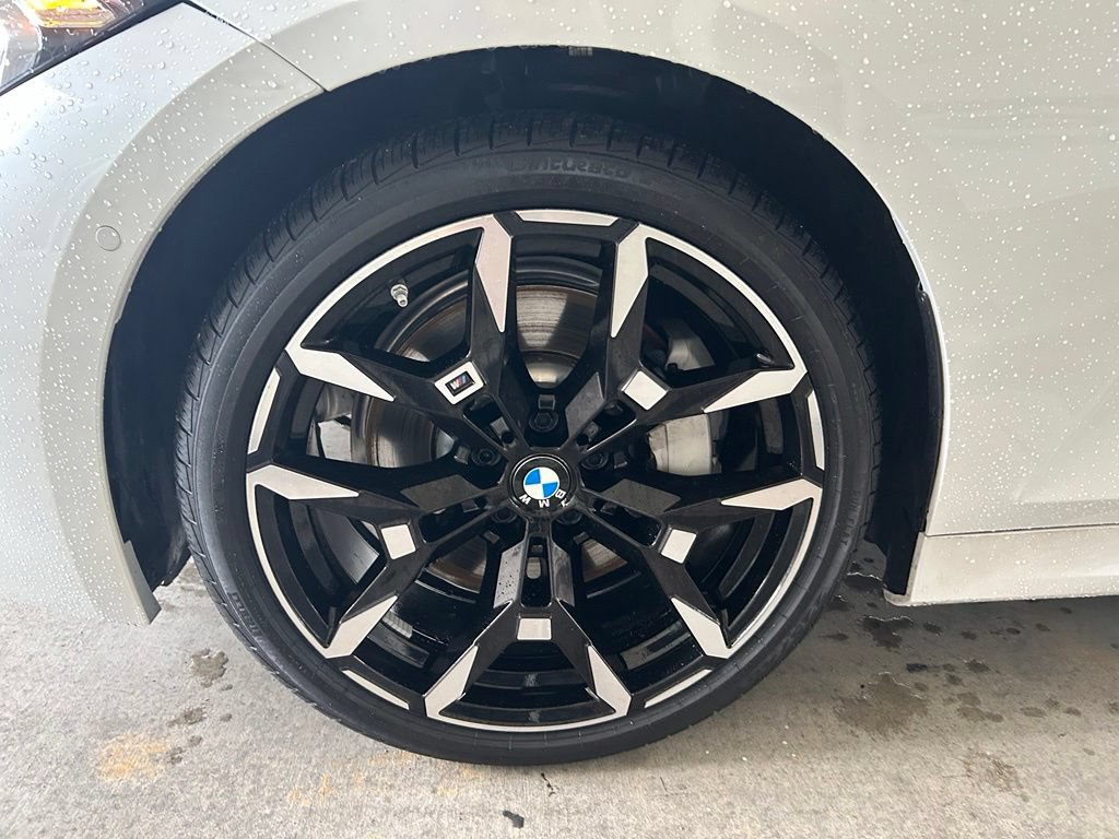 Used 2026 BMW 330i xDrive Sedan AWD/4WD image 16