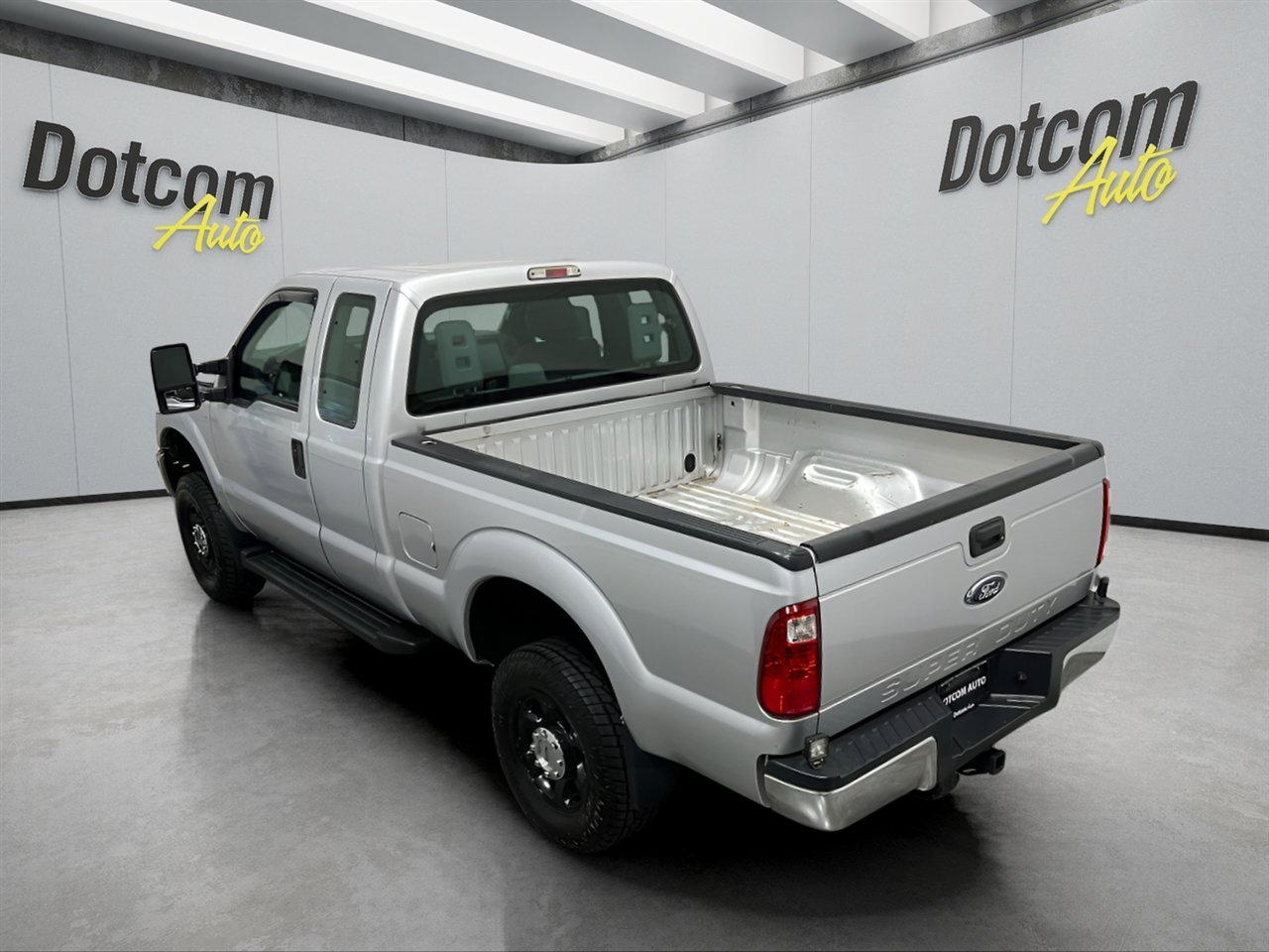 Used 2015 Ford F250 XL w/ XL Appearance Package image 7