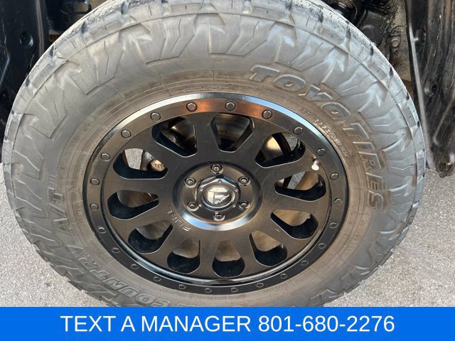 Used 2022 Toyota Tundra SR5 AWD/4WD image 6
