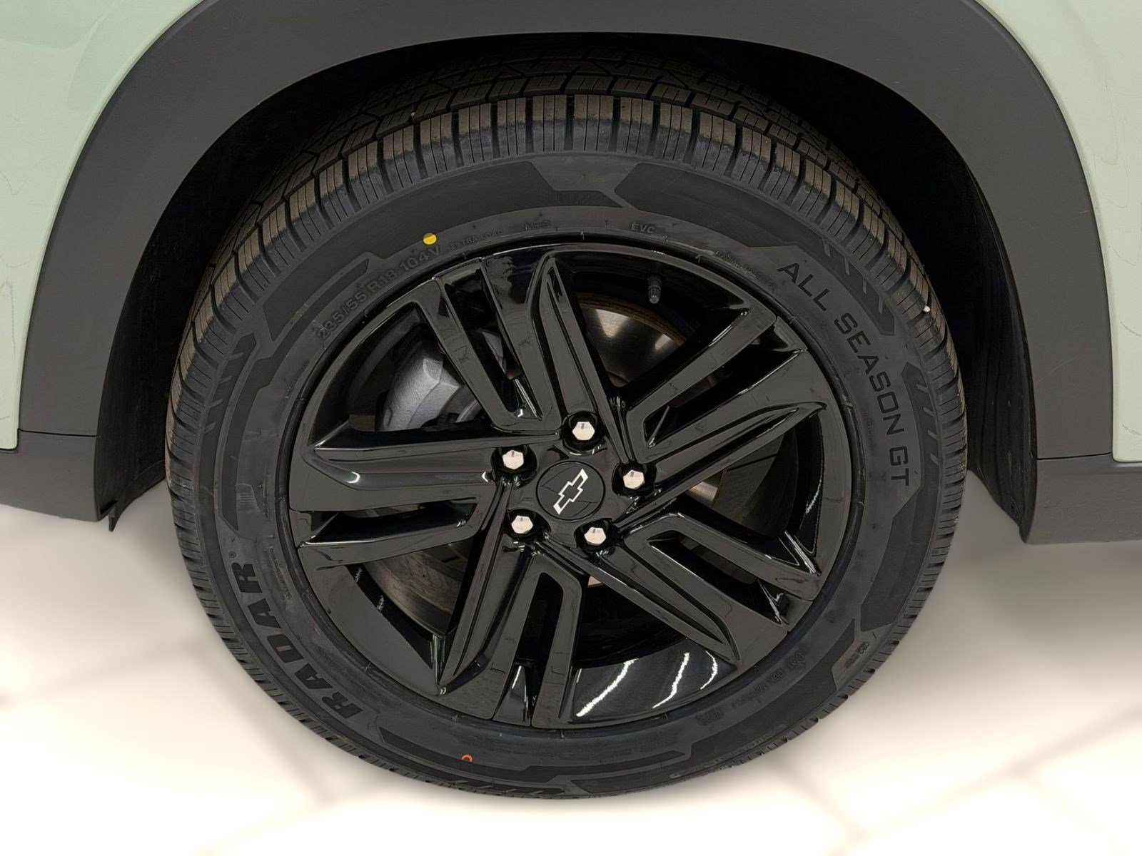 Used 2025 Chevrolet Trax ACTIV w/ Driver Confidence Package image 9