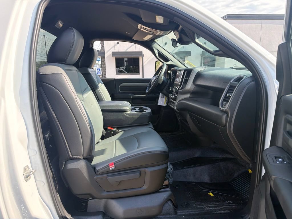 New 2027 RAM 5500 Tradesman AWD/4WD image 21