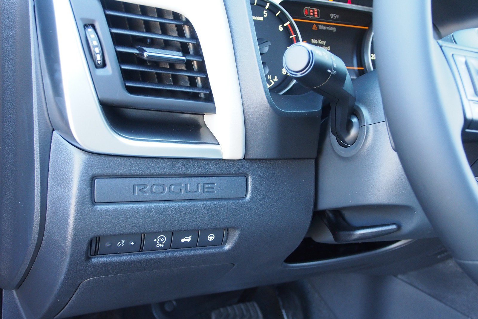 New 2026 Nissan Rogue Dark Armor FWD image 19
