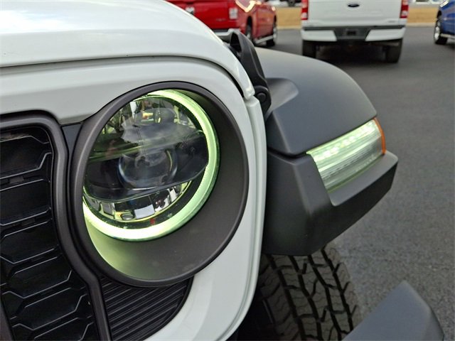 Used 2024 Jeep Wrangler Unlimited Rubicon 4xe image 13