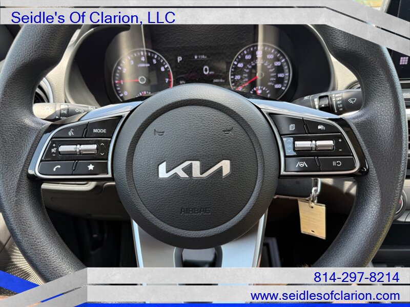 Used 2023 Kia Forte LXS w/ LXS Technology Package FWD image 15