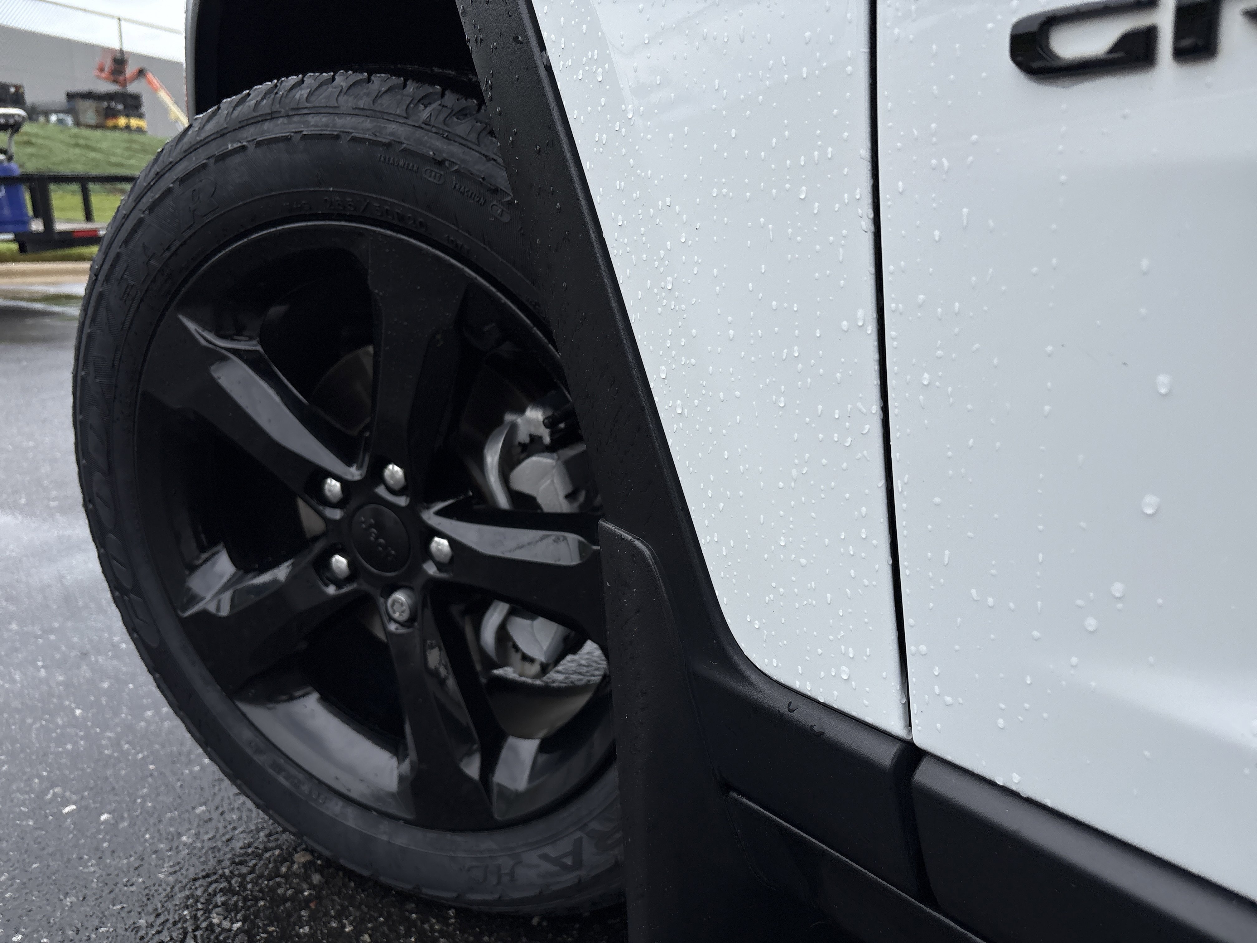 Certified 2023 Jeep Grand Cherokee Altitude AWD/4WD image 30