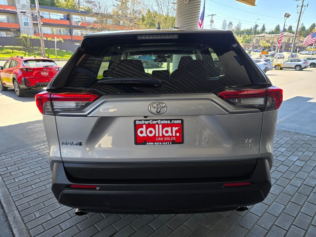 Used 2024 Toyota RAV4 XLE w/ Convenience Package AWD/4WD image 6