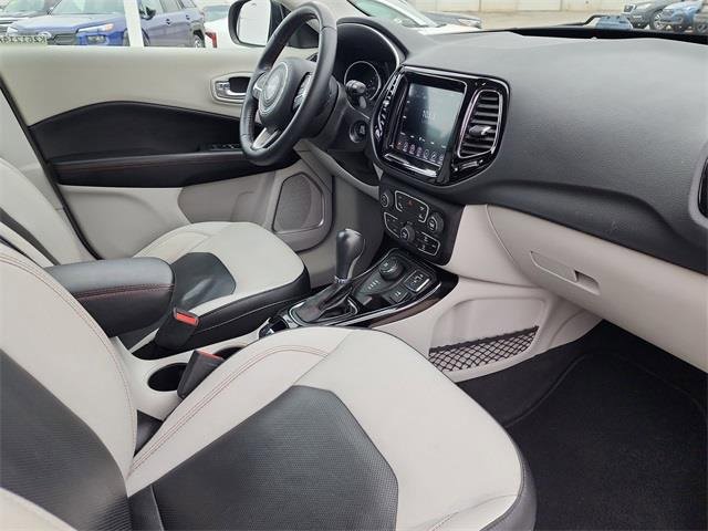 Used 2018 Jeep Compass Limited image 18