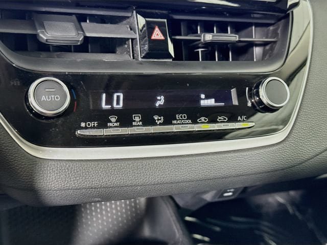 Certified 2024 Toyota Corolla LE FWD image 17