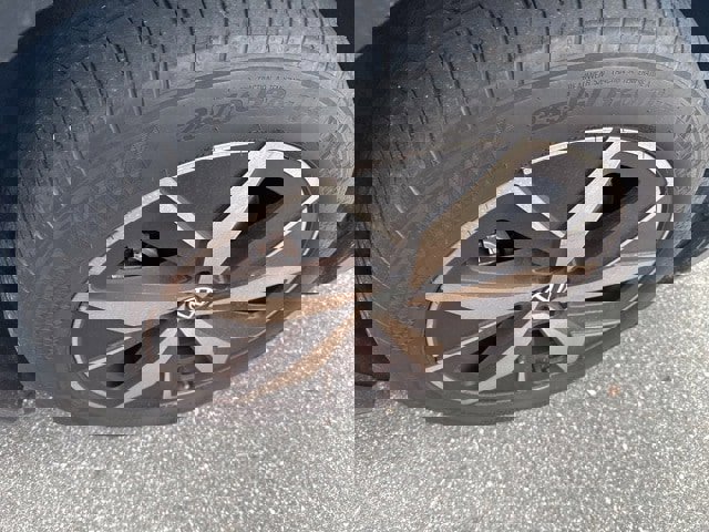 Used 2023 Volkswagen ID.4 S image 14