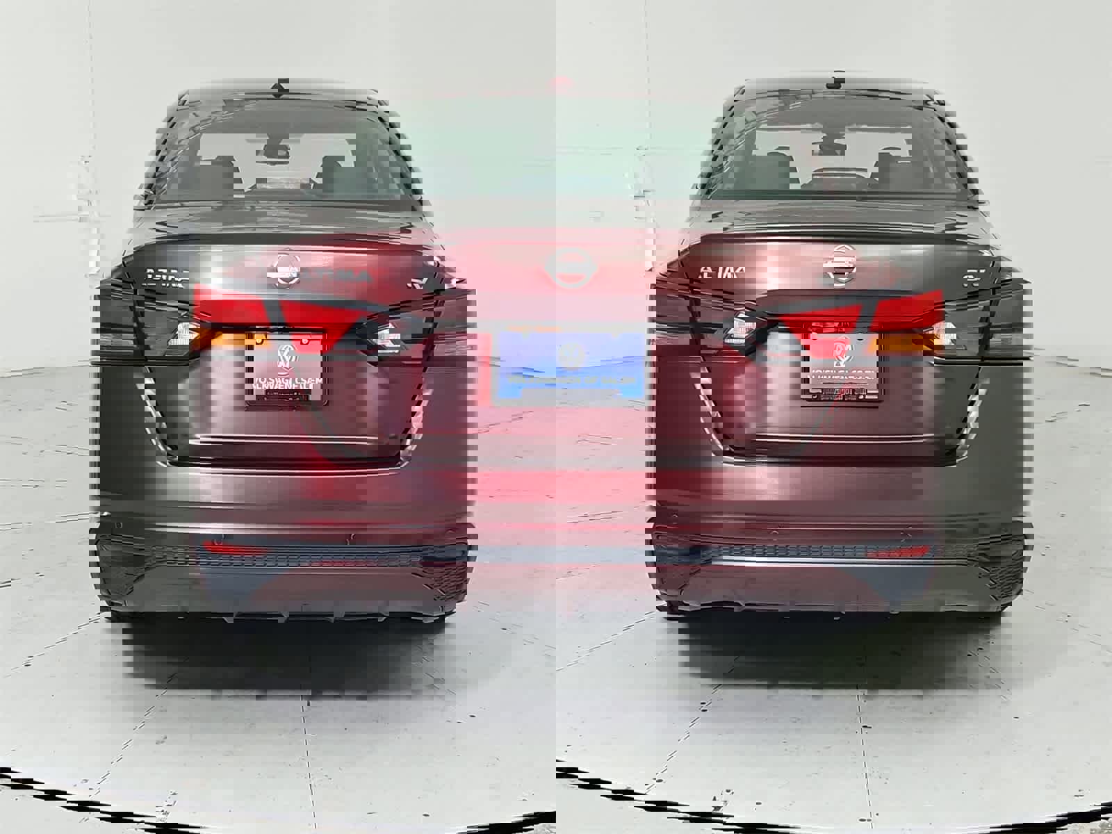 Used 2023 Nissan Altima 2.5 SV image 5