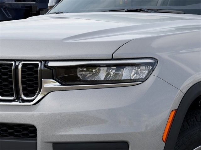 Certified 2025 Jeep Grand Cherokee L Laredo image 10