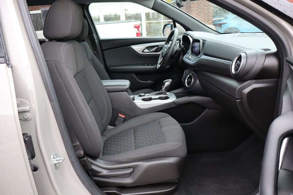 Used 2021 Chevrolet Blazer LT image 39